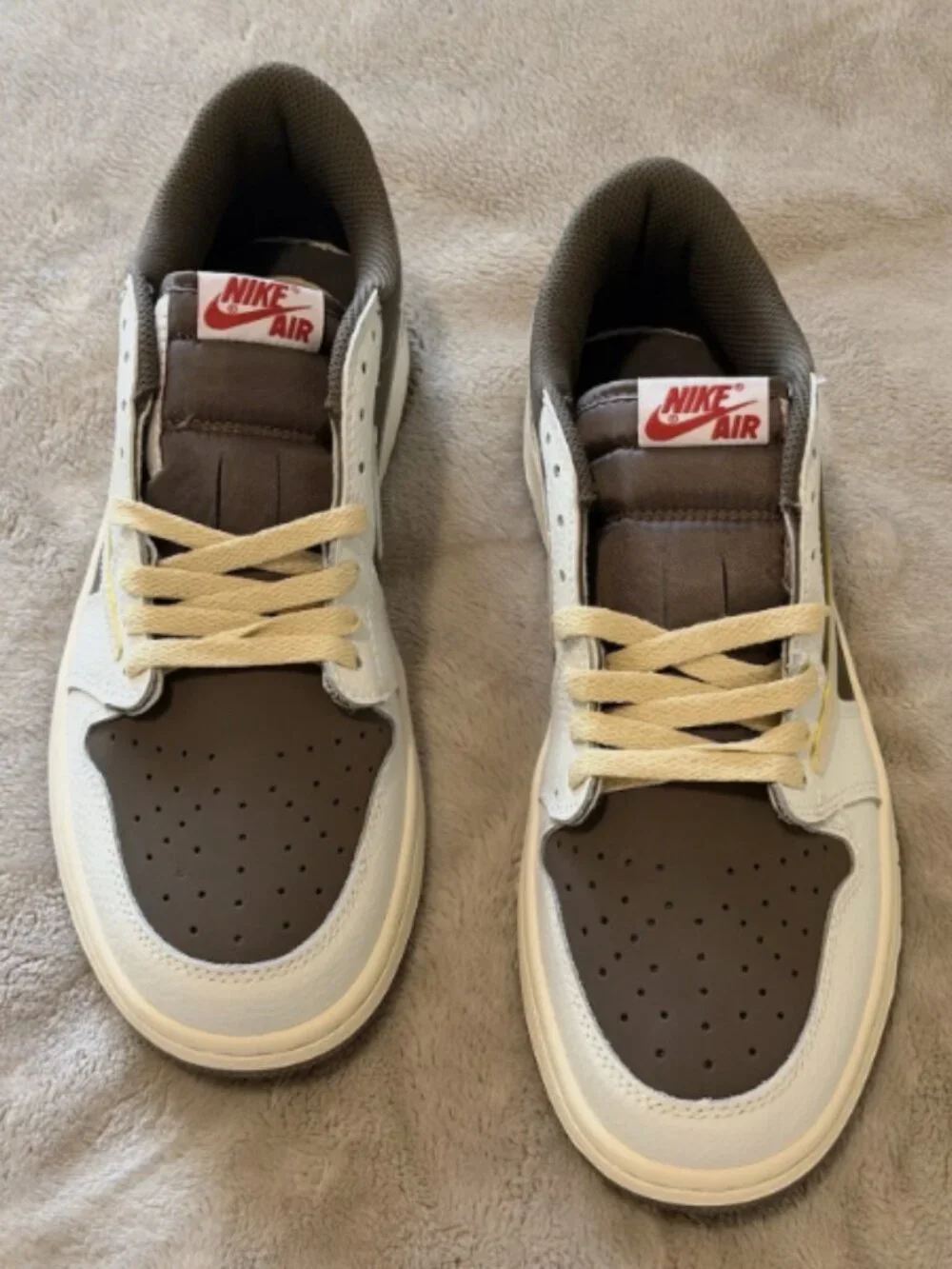Nike Air Jordan 1 Low OG Travis Scott Reverse Mocha